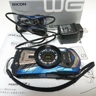 リコー(RICOH)のWG-40w 防水カメラ 16GB SDカードおまけ 2回使用(コンパクトデジタルカメラ)