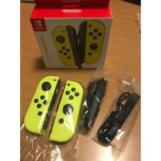 ニンテンドースイッチ(Nintendo Switch)のジョイコン  ネオンイエロー ストラップ付き(その他)