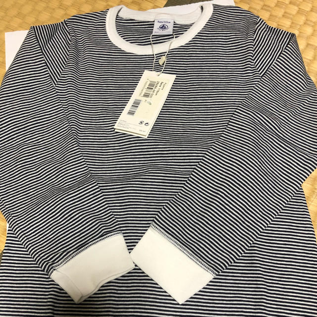 PETIT BATEAU(プチバトー)のプチバトー パジャマ 110cm キッズ/ベビー/マタニティのキッズ服男の子用(90cm~)(パジャマ)の商品写真