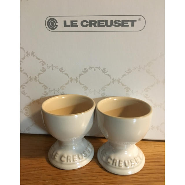 LE CREUSET(ルクルーゼ)の♡値下げ♡ ル・クルーゼ エッグスタンド ペアセット インテリア/住まい/日用品のキッチン/食器(食器)の商品写真