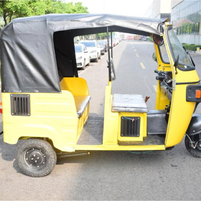 三輪車 トゥクトゥク トライク 車 自動車/バイクのバイク(車体)の商品写真