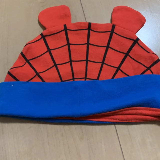 USJ(ユニバーサルスタジオジャパン)のスパイダーマン帽子 キッズ/ベビー/マタニティのこども用ファッション小物(帽子)の商品写真