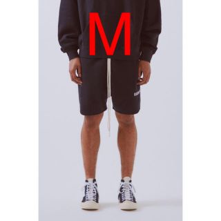 フィアオブゴッド(FEAR OF GOD)のFOG ESSENTIALS GRAPHIC SWEAT SHORTS(ショートパンツ)