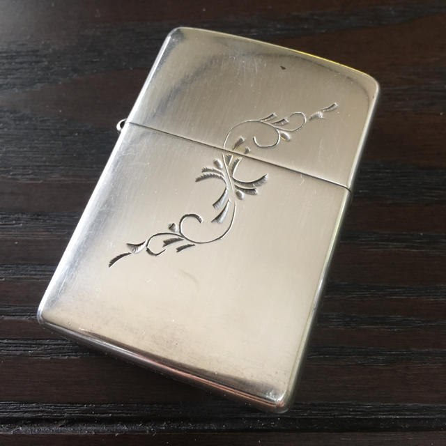 ZIPPO(ジッポー)のZIPPO ジッポーライター  アラベスク②【送料込み】早い者勝ち メンズのファッション小物(タバコグッズ)の商品写真