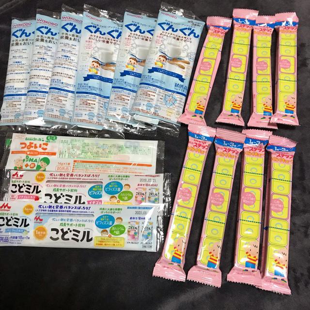 明治(メイジ)のフォローアップミルク キッズ/ベビー/マタニティの授乳/お食事用品(その他)の商品写真