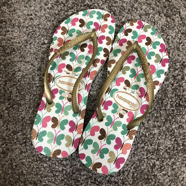 havaianas(ハワイアナス)のmaronkuro様専用☆未使用☆ハワイアナス☆ハワイアナス スリム☆ビーサン☆ レディースの靴/シューズ(ビーチサンダル)の商品写真