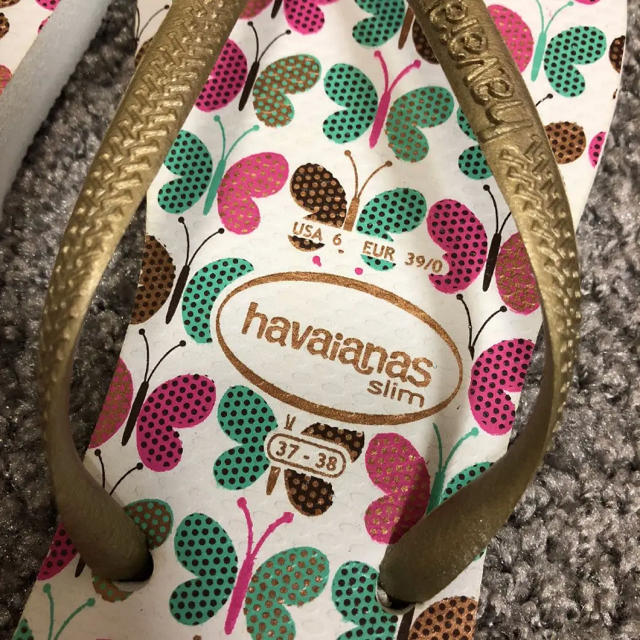 havaianas(ハワイアナス)のmaronkuro様専用☆未使用☆ハワイアナス☆ハワイアナス スリム☆ビーサン☆ レディースの靴/シューズ(ビーチサンダル)の商品写真