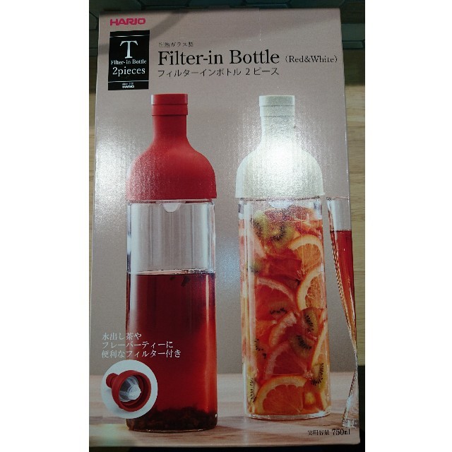 HARIO(ハリオ)の【HARIO】Filter in Bottle ／Red & White インテリア/住まい/日用品のキッチン/食器(容器)の商品写真