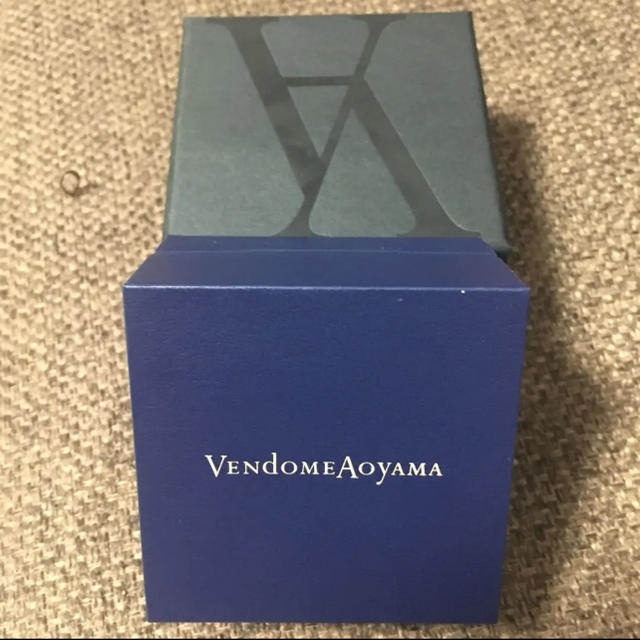 Vendome Aoyama(ヴァンドームアオヤマ)のヴァンドームアオヤマ ブレスレット シルバー 箱ケース付き レディースのアクセサリー(ブレスレット/バングル)の商品写真