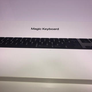 マック(Mac (Apple))のMagic Keyboard（テンキー付き）- 英語配列 - スペースグレイ(PC周辺機器)