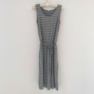 ユニクロ(UNIQLO)の♡着用1回♡ノースリーブワンピース♡ボーダー♡グレー×白♡(ロングワンピース/マキシワンピース)