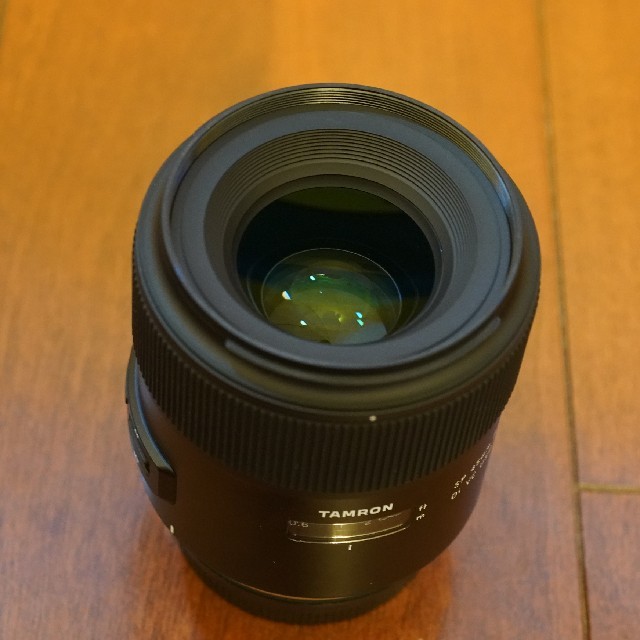 TAMRON(タムロン)のTamron SP 45mm F/1.8 Di VC USD タムロン　キャノン スマホ/家電/カメラのカメラ(レンズ(単焦点))の商品写真