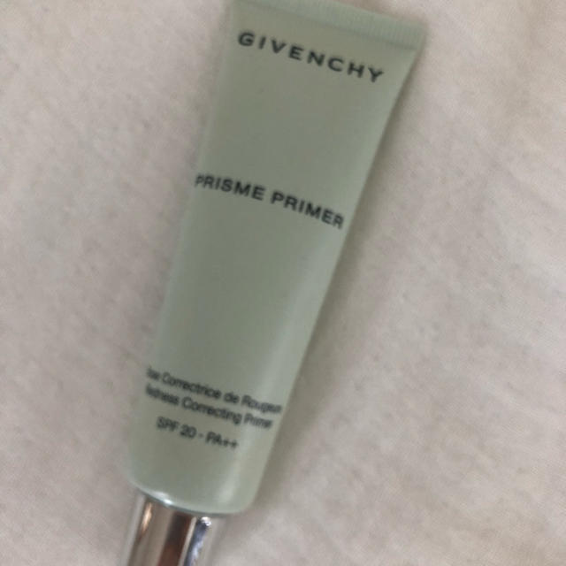 GIVENCHY(ジバンシィ)のGIVENCHY プリズムプライマー コスメ/美容のベースメイク/化粧品(化粧下地)の商品写真