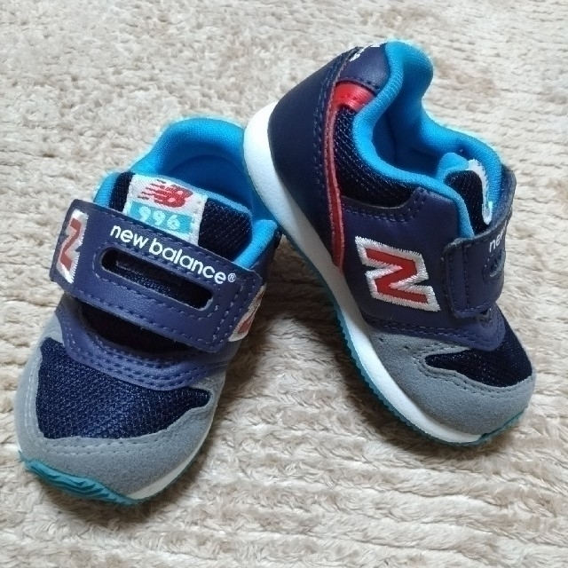 New Balance(ニューバランス)のタイムセール中　ニューバランス　 キッズ/ベビー/マタニティのキッズ靴/シューズ(15cm~)(スニーカー)の商品写真