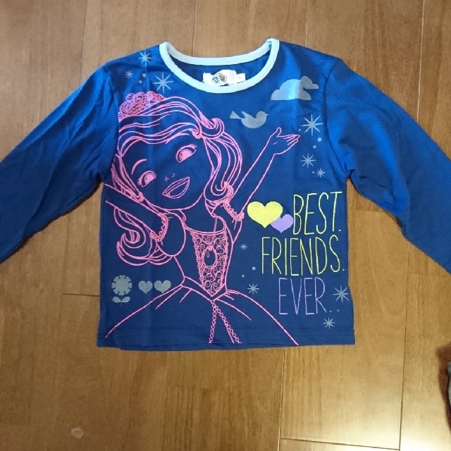 Disney(ディズニー)のニコ様　専用　　ソフィア  パジャマ  100 キッズ/ベビー/マタニティのキッズ服女の子用(90cm~)(パジャマ)の商品写真