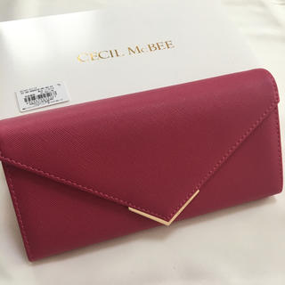 セシルマクビー(CECIL McBEE)の箱無し❣️新品 セシルマクビー V金具 長財布  ピンク系(財布)