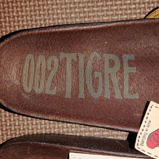 TIGRE BROCANTE(ティグルブロカンテ)のこちらゆりあ様の専用です！ティグルブロカンテ/レザーレディース2ラインサンダル レディースの靴/シューズ(サンダル)の商品写真