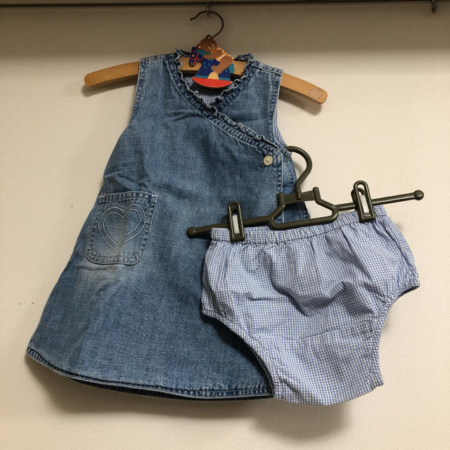 babyGAP(ベビーギャップ)のbaby GAPリバーシブルワンピース キッズ/ベビー/マタニティのキッズ服女の子用(90cm~)(ワンピース)の商品写真