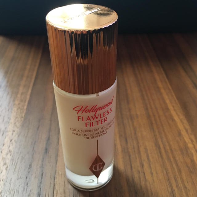 Sephora(セフォラ)のCharlotte Tilbury flawless filter 1 Fair コスメ/美容のベースメイク/化粧品(ファンデーション)の商品写真