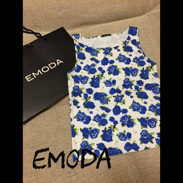 EMODA(エモダ)のEMODA タンクトップ レディースのトップス(タンクトップ)の商品写真