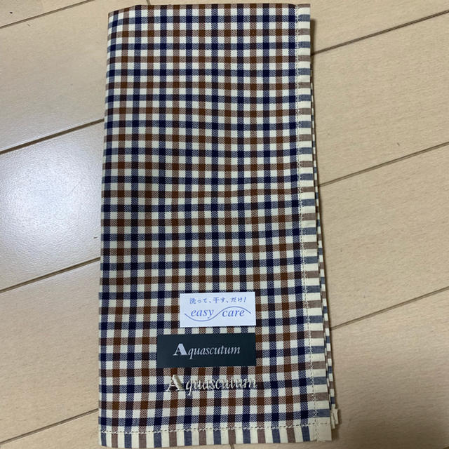 AQUA SCUTUM(アクアスキュータム)の新品 Aquascutum ハンカチ  メンズのファッション小物(ハンカチ/ポケットチーフ)の商品写真