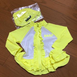 アナップキッズ(ANAP Kids)の《専用》アナップ キッズ   ラッシュガード  80(水着)