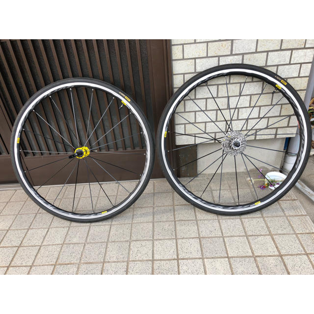マビック キシリウムエリート UST チューブ&タイヤ リアスプロケット