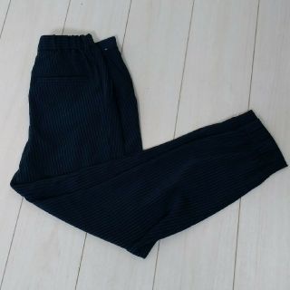 ユニクロ(UNIQLO)の美品 ジョガーパンツ ネイビー ストライプ S(カジュアルパンツ)