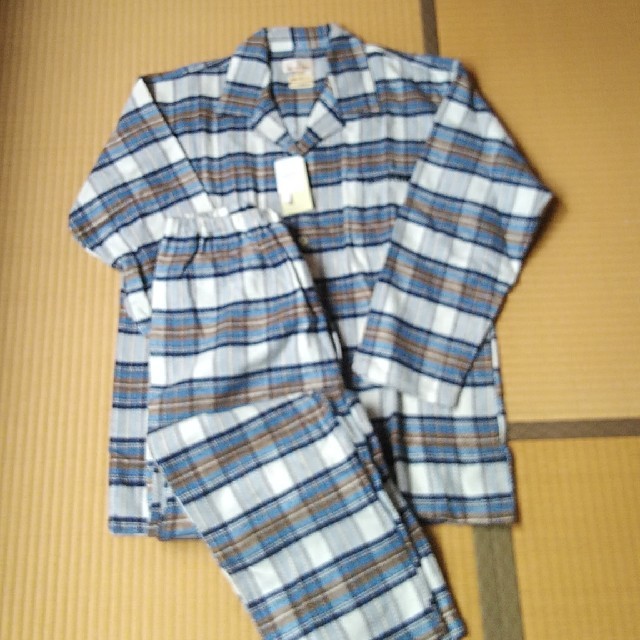 TRUSSARDI 新品未使用タグつき パジャマ | フリマアプリ ラクマ