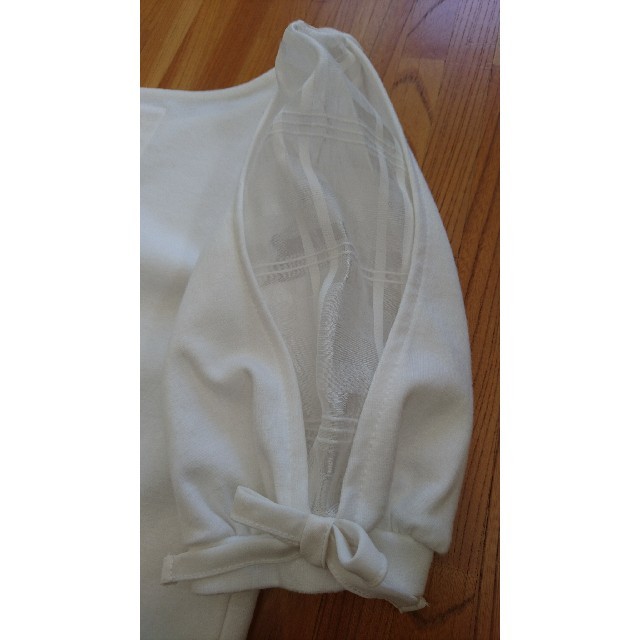 しまむら(シマムラ)の☪️透け感のあるチェックリボン付き半袖☪️ レディースのトップス(カットソー(半袖/袖なし))の商品写真