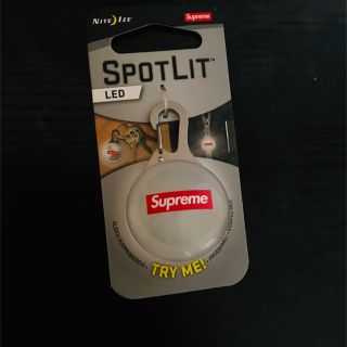 シュプリーム(Supreme)の咲良さん専用 supreme spotlight(キーホルダー)