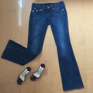 トゥルーレリジョン(True Religion)のトゥルーレリジョン　デニム　美品(デニム/ジーンズ)