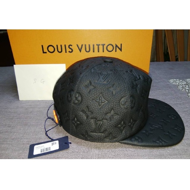 LOUIS VUITTON(ルイヴィトン)のLOUIS VUITTON 19ss VIRGIL ABLOH レザーキャップ メンズの帽子(キャップ)の商品写真