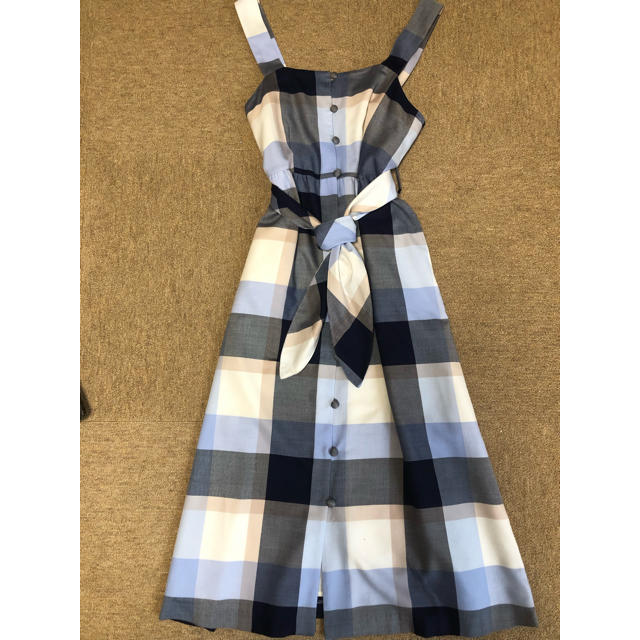 BURBERRY BLUE LABEL(バーバリーブルーレーベル)のワンピース ブルー ブルーレーベル クレストブリッジ レディースのワンピース(ロングワンピース/マキシワンピース)の商品写真