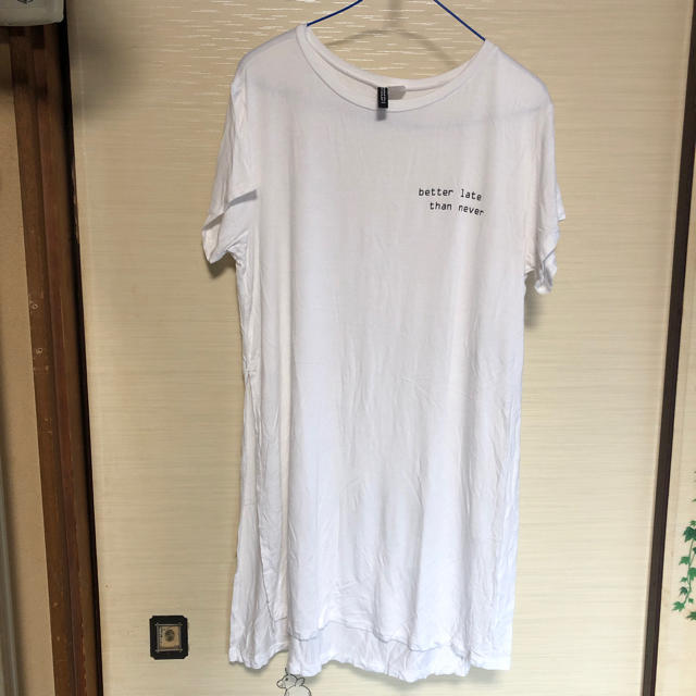 H&M(エイチアンドエム)のチュニックTシャツ レディースのトップス(チュニック)の商品写真