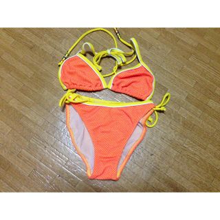 新品水着！送料込み☆彡(水着)