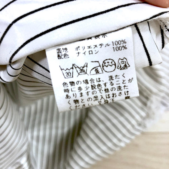 神戸レタス(コウベレタス)の縦ストライプ 背中レース 白シャツ レディースのトップス(シャツ/ブラウス(長袖/七分))の商品写真