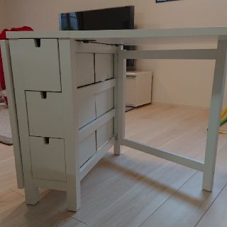 イケア(IKEA)のゲートレッグテーブル ホワイト (ダイニングテーブル)