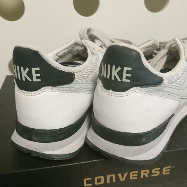 NIKE(ナイキ)のNIKE_スニーカー_白 レディースの靴/シューズ(スニーカー)の商品写真