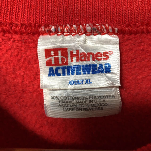 Hanes(ヘインズ)の【90's】Hanes ビッグプリント スウェット レッド メンズのトップス(スウェット)の商品写真