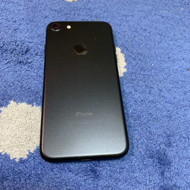 iPhone 7 Black 32 GB Softbankスマートフォン本体