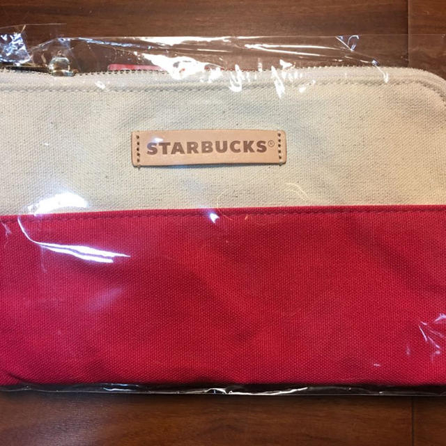 Starbucks Coffee(スターバックスコーヒー)の【新品】台湾スタバ限定  ポーチ クランチバッグ グレー レット レディースのファッション小物(ポーチ)の商品写真