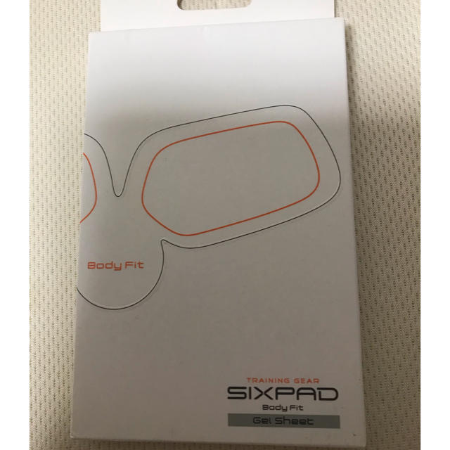 SIXPAD(シックスパッド)のsixpad ジェルシート 正規品 純正 スポーツ/アウトドアのトレーニング/エクササイズ(トレーニング用品)の商品写真