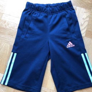 アディダス(adidas)のアディダスハーフパンツ紺１２０センチ(パンツ/スパッツ)