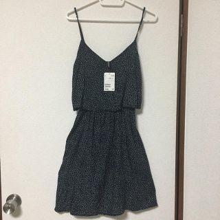 エイチアンドエム(H&M)の❤️新品タグ付き・H&M・キャミソール ワンピース (S・36)(ミニワンピース)