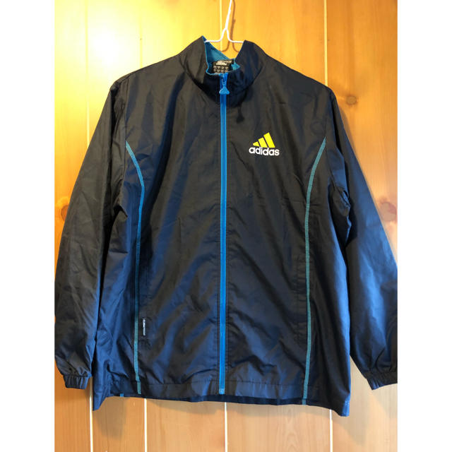 adidas(アディダス)のadidas アディダス ウインドブレーカー 150 キッズ/ベビー/マタニティのキッズ服男の子用(90cm~)(ジャケット/上着)の商品写真