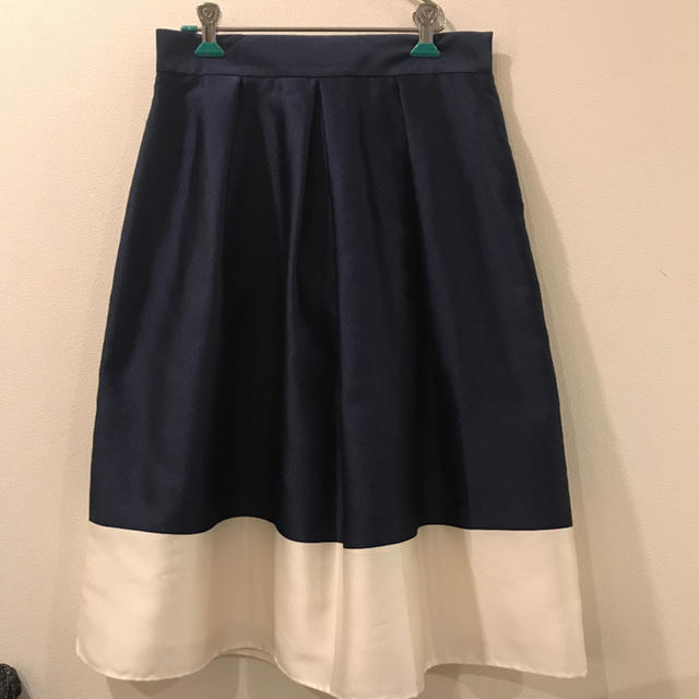 UNITED ARROWS(ユナイテッドアローズ)のユナイテッドアローズ♡バイカラー膝丈スカート レディースのスカート(ひざ丈スカート)の商品写真