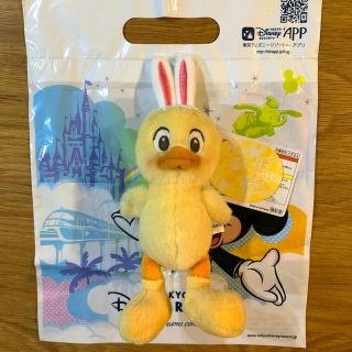 ディズニーイースター2019 うさピヨ ぬいぐるみバッジ(キャラクターグッズ)