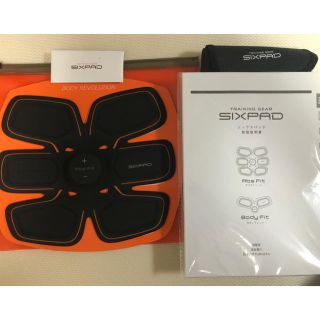 シックスパッド(SIXPAD)のsixpad absfit absfit アブズフィット 美品 ジェルシート付き(トレーニング用品)