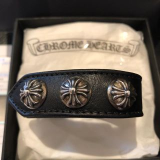 ブランド 新品 クロムハーツ 3ボタン レザーバングル スタッド クロス
